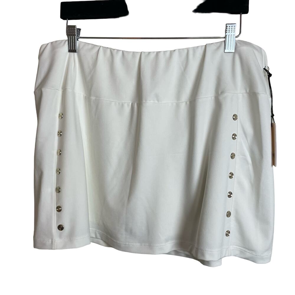 NWT Chrissie by Tail White‎ A-Line Skirt Size XXL – Activewear Mini CE6733-0010